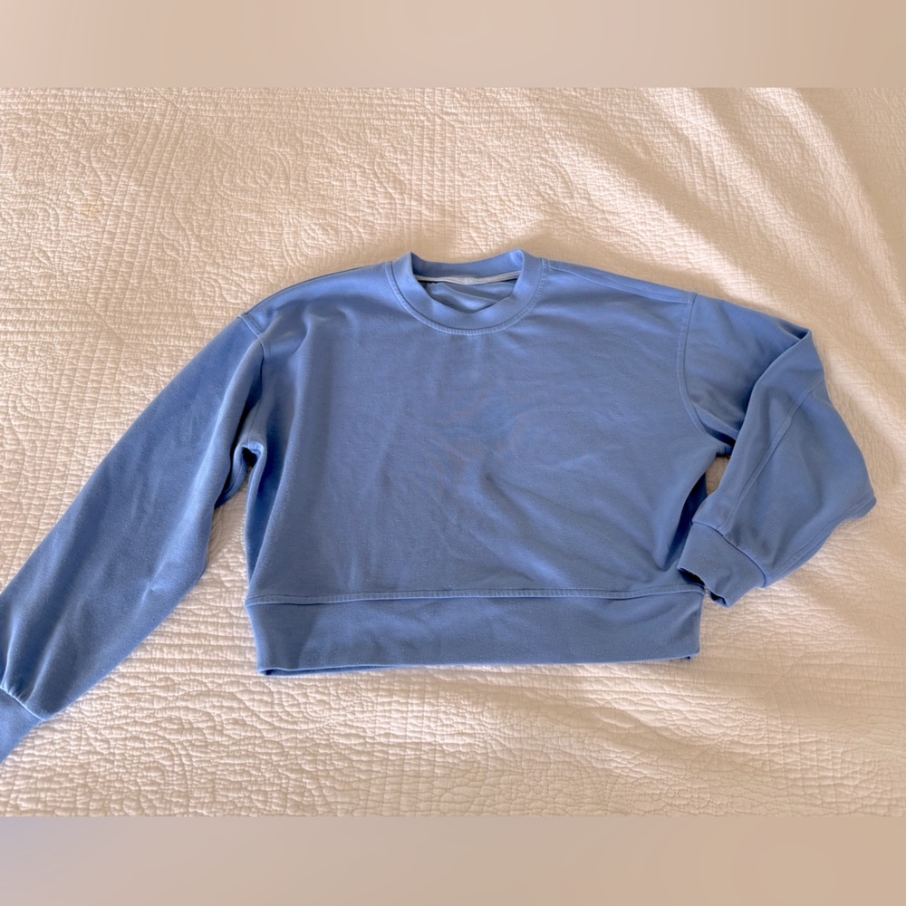 Lululemon Light Sweatshirt Top - boxy cut